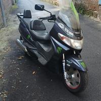 Scooter Suzuki Burgman