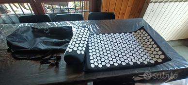 Tappetino per agopressione