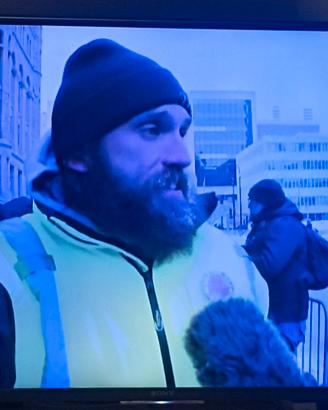 Titolo: Sony BRAVIA 49" 4K (KD-49XD7005) – Da ripa