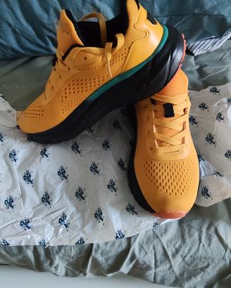 Scarpe U.S. POSLO ASSN  + ciabatte  
