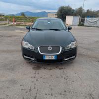 JAGUAR XF 3.0 D v6  Luxury 241 CV