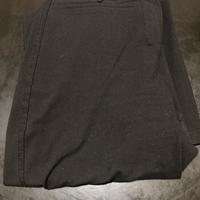 Pantaloni neri classici