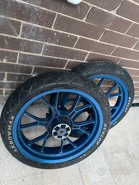 Coppia cerchi moto 50