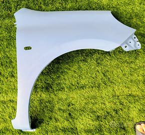 Parafango Nissan Micra 