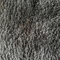 Tappeto grande grigio – morbido e moderno