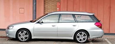 SUBARU LEGACY Station Wagon AWD