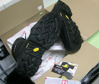 SIXTON STIVALE ANTINFORTUNISTICO N. 44 =INVERNALE=