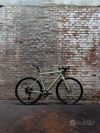 Megamo Jakar 30 2023 (L)