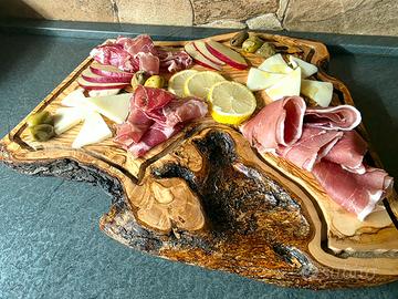 tagliere in legno di ulivo