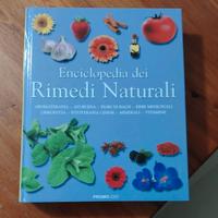 Enciclopedia dei rimedi naturali 