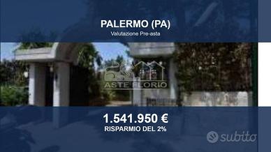 Immobile in asta di 804 m² con più di 5 locali e b