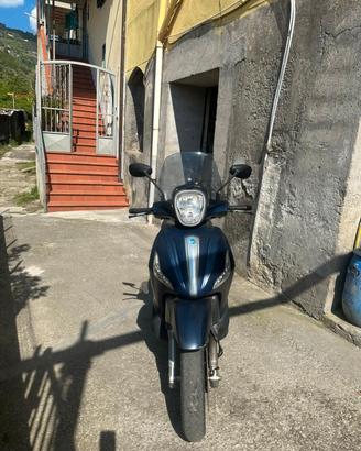 Beverly s blu 350 