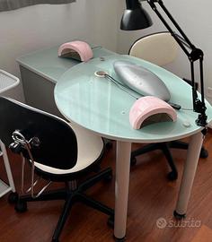 Postazione completa per unghia