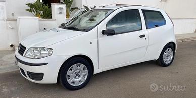 Punto Van