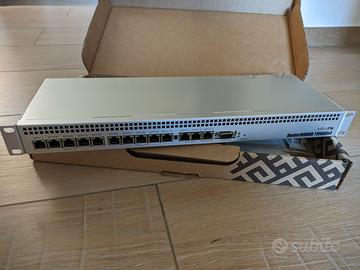 Router Mikrotik RB1100AHX4
