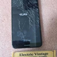 &0989NN-Smartphone Huawei P Smart