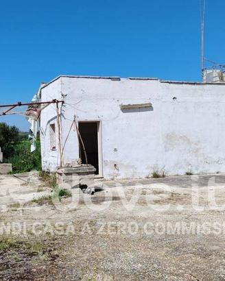 Rustico / Casale di 48 m² con 2 locali a Carovigno