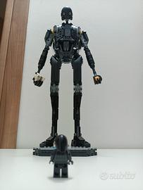 LEGO già montato droide Star wars K-2SO