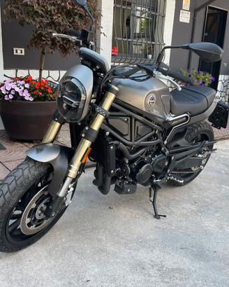 Benelli Leoncino 800 PARI AL NUOVO