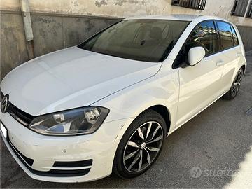 Volkswagen Golf 7 - Luglio 2014 - perfetta