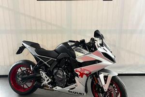 SUZUKI GSX-8R E5+