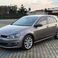VOLSKWAGEN Golf 7 1.6 TDI 105cv DSG 2013 Highline 