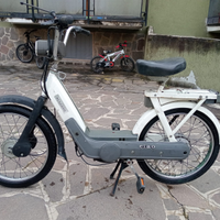 Piaggio ciao px