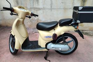 Scarabeo 50cc – Unico Proprietario - 3.800 km