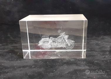 Fermacarte Parallelepiped in cristallo moto Harley