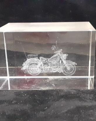 Fermacarte Parallelepiped in cristallo moto Harley