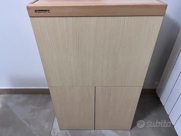 Mobile con asse da stiro