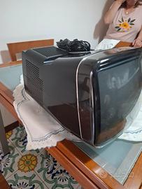 Televisore Brionvega a colori