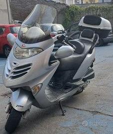 Scooter kymko dink 125 2002