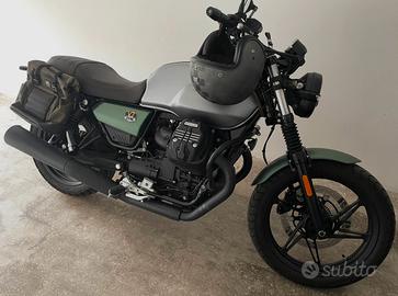 Moto guzzi v7 850 centenario