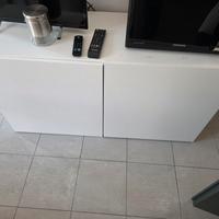 Quattro mobiletti Ikea modello Bestå colore bianco