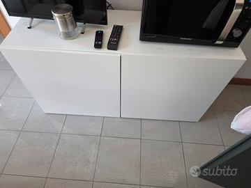 Quattro mobiletti Ikea modello Bestå colore bianco