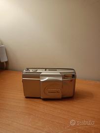Olympus Superzoom 76G 35 m fotocamera puntaescatta