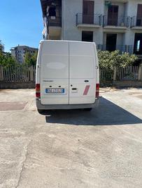 FORD Trans/Tour/Bus 2000 - 2001