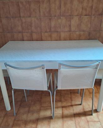 TAVOLO DA CUCINA + SEDIE