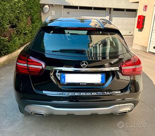 Mercedes GLA  200d-Sport