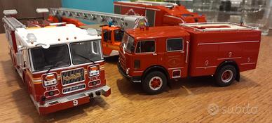Lotto 4 modellini Vigili del Fuoco 1:43