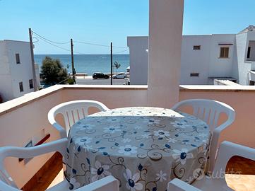 SALENTO, Torre Vado - casa a 30 metri dal mare