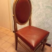 Poltrona vintage, in pelle colore oro. €60