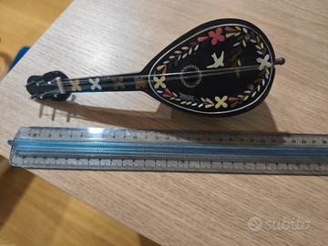 mandolino soprammobile con carillon