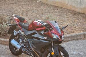 Yamaha YZF R125 2018