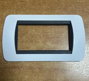 Placca Bticino Living L4804