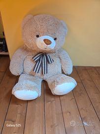 orso peluche gigante