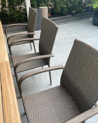 Set di 8 sedie da giardino marca Jysk.