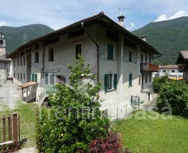 Porzione di casa - Tione di Trento