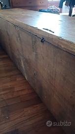 Cassapanca in larice